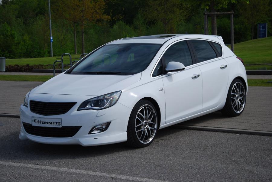  Opel Astra J by Steinmetz 2010 года  (фото 1 из 7)